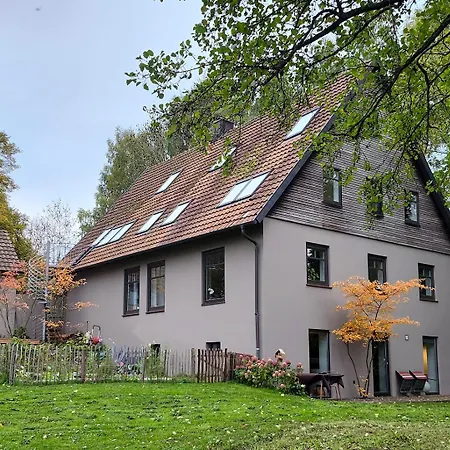 Landschule Rhoen 公寓